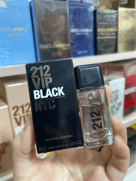 Miniatura 212 VIP Black EDP 8ml